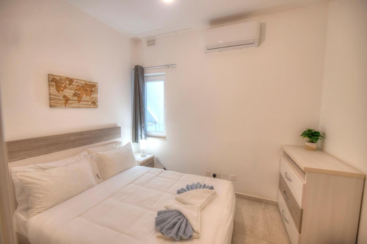 Spacious & Modern 3 Bedroom Near Seafront Jbor1-1 * Gzira