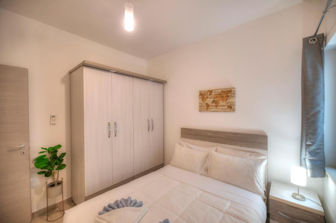 Spacious & Modern 3 Bedroom Near Seafront Jbor1-1 * Gzira