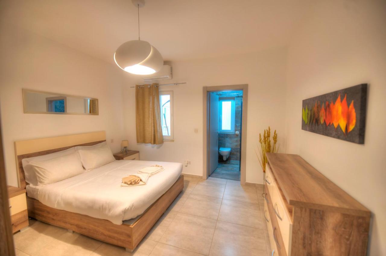 Apartment Spacious & Modern 3 Bedroom Near Seafront Jbor1-1