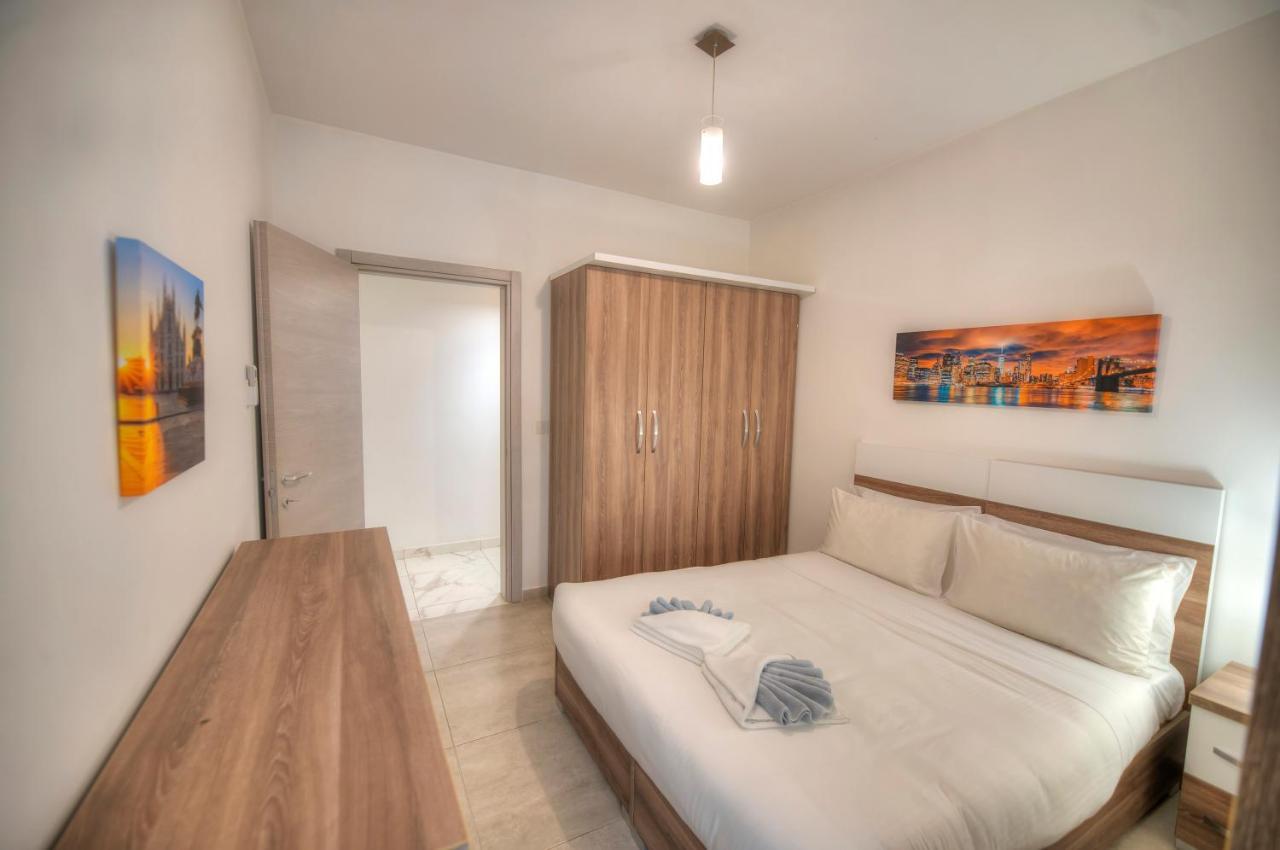 Spacious & Modern 3 Bedroom Near Seafront Jbor1-1 Apartment